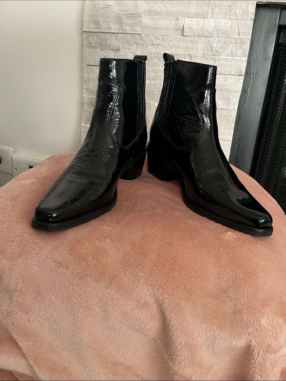 Donald J. Pliner Black Patent Ankle Boots for women size 7